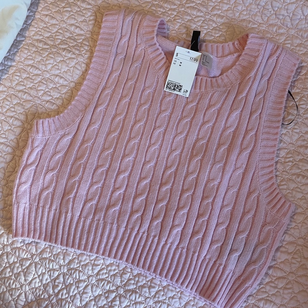 H&M sweater vest